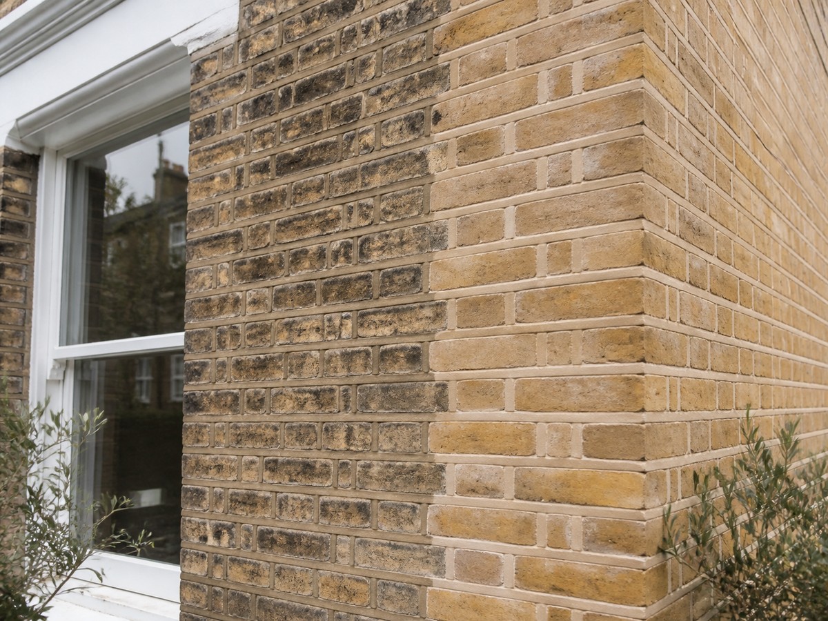Illustrative image for the front elevation repointing case study