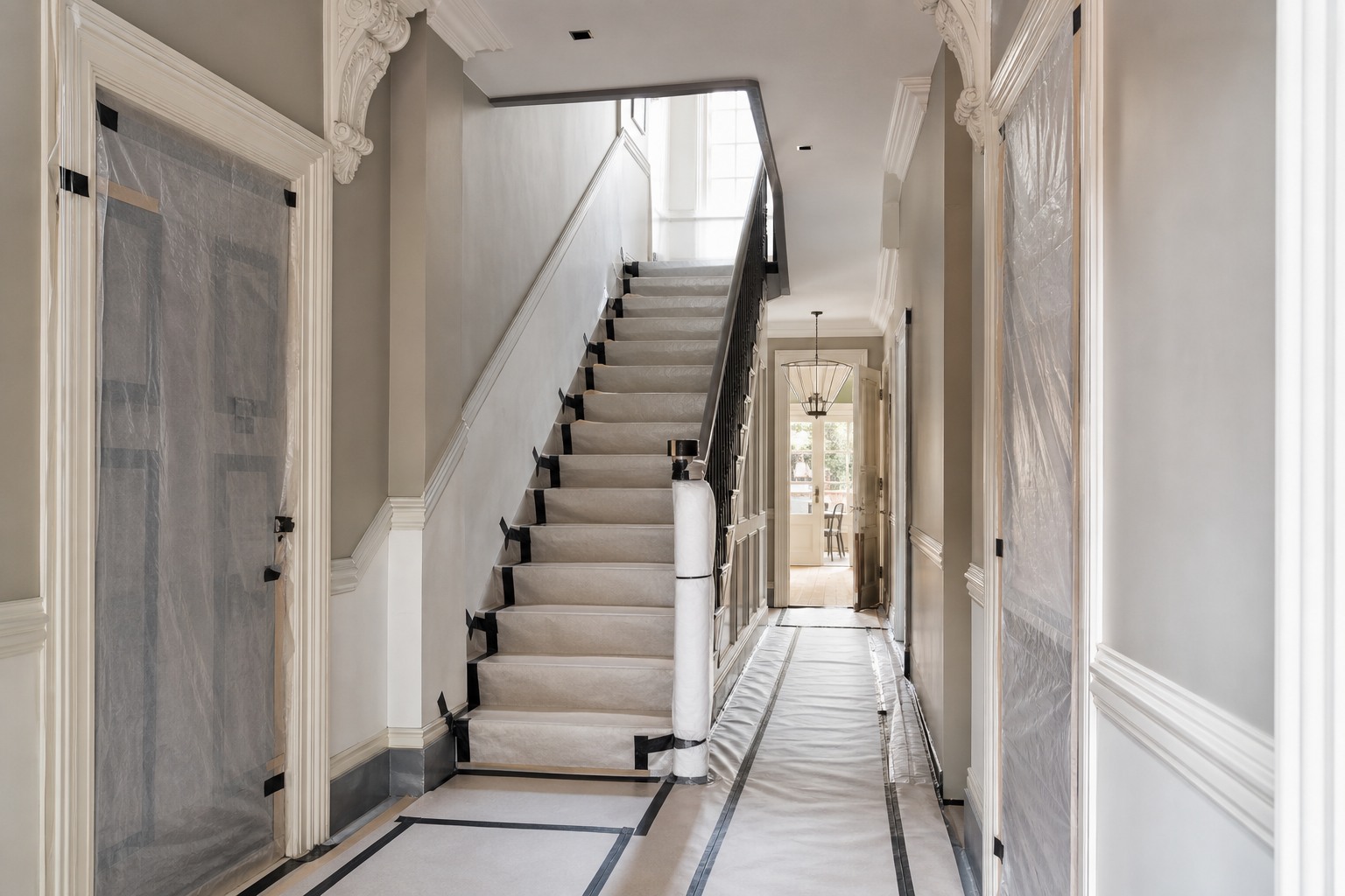 Staircase, floors and circulation routes protected during renovation